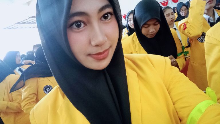 Putri anjani