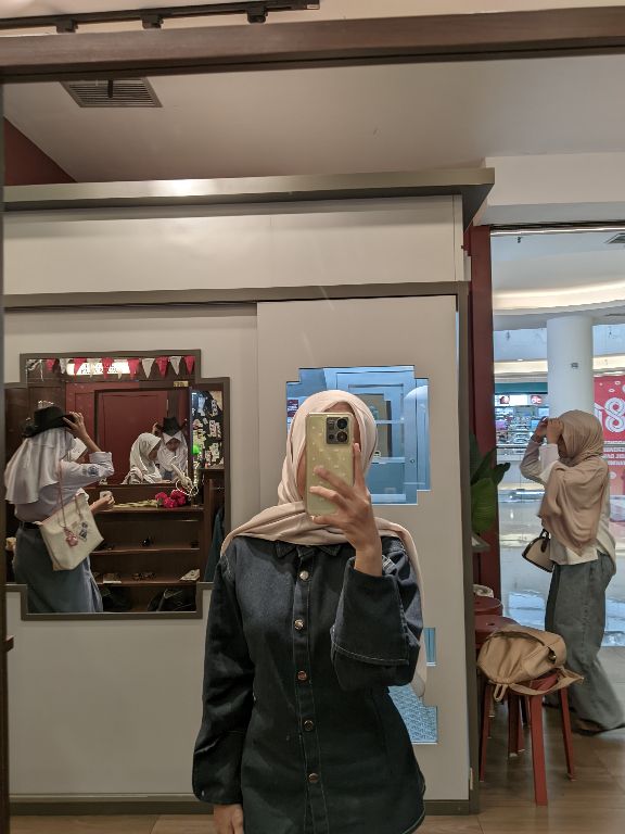 Salwa Adis Bisyaroh