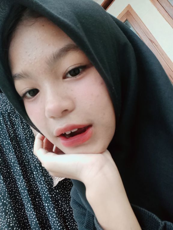 Putri cahya Ivana 